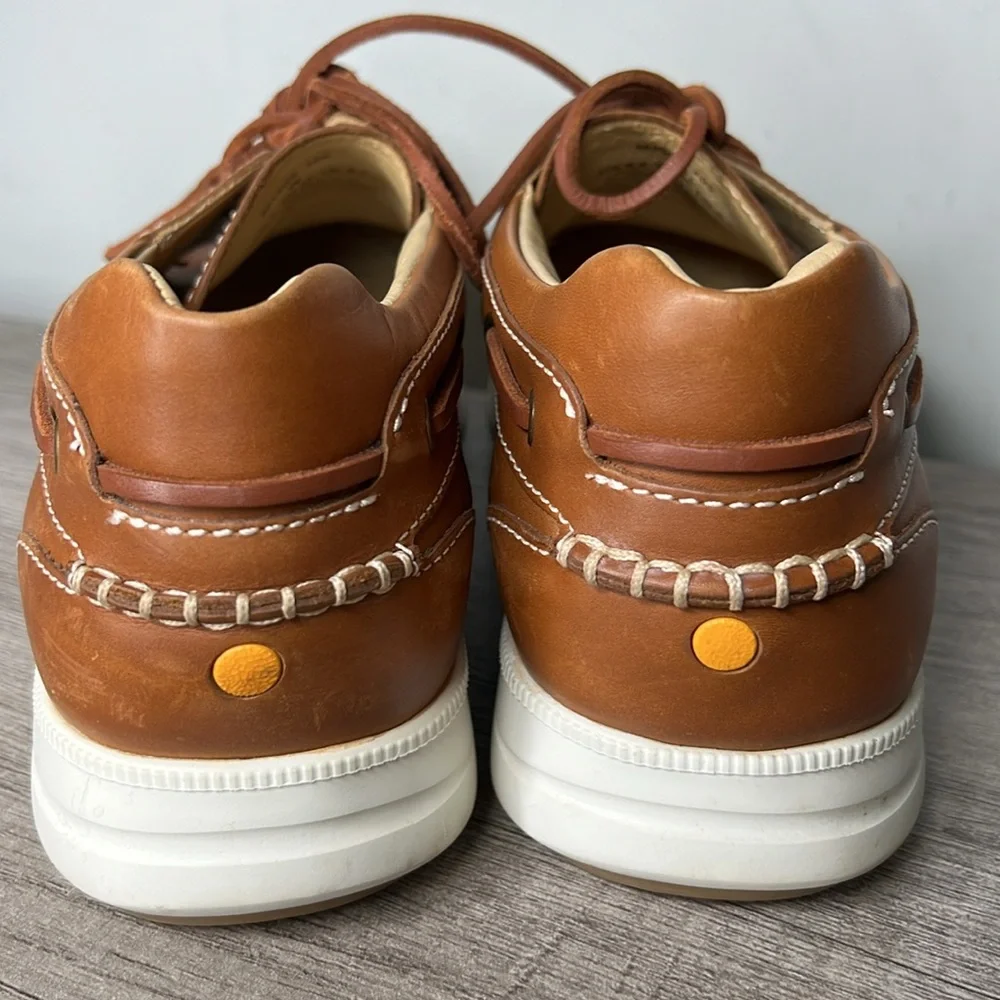 Men’s Samuel Hubbard Endeavor Moc Toe Boat Shoe 9.5 Men
